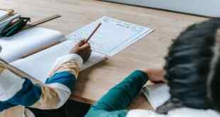 Böyle Yarışma Olmaz ki! Emine Ve Ayşe’nin Çocukları. Hangisi Zeki!